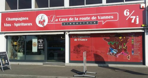 Vinéostock - La Cave de la route de Vannes